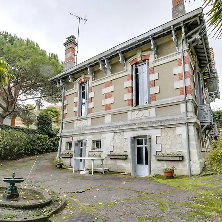 Вилла Arcachonnaise 100m², 3 Chambres, Jardin, Terrasse, Parking - Quartier D'hiver, - Fr-1-474-47