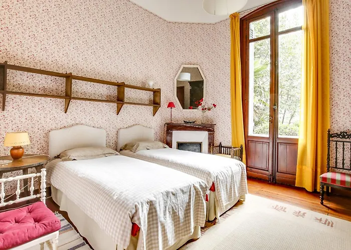 Villa Arcachonnaise 100m², 3 Chambres, Jardin, Terrasse, Parking - Quartier D'hiver, - Fr-1-474-47 Arcachon